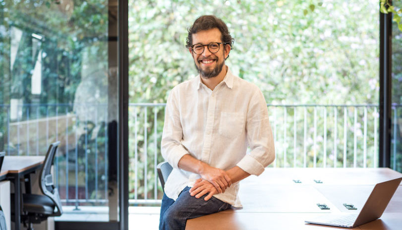 Editora Voo - 3 perguntas para Rodrigo V. Cunha, autor do livro 